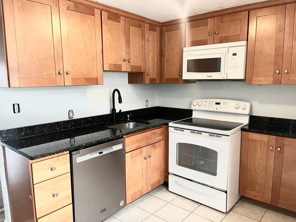 2 Tideview Path - Photo 2 of 7