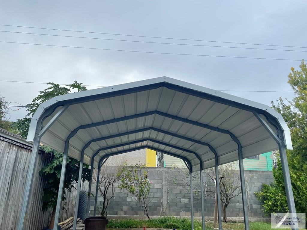 1234 W Levee St - Photo 6 of 8