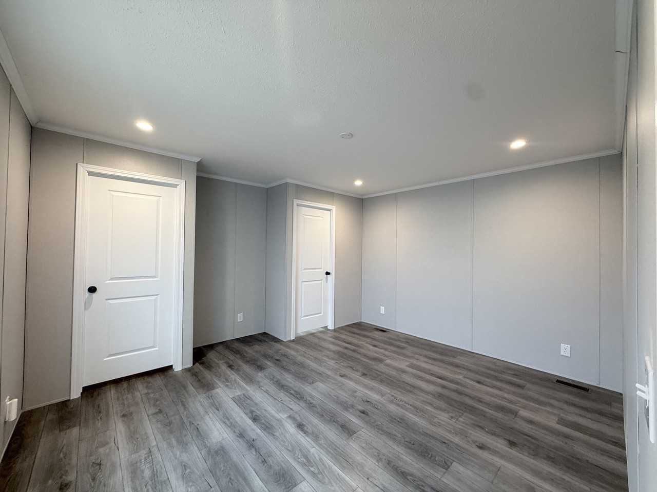 29649 Cambridge Ct #256 - Photo 5 of 21