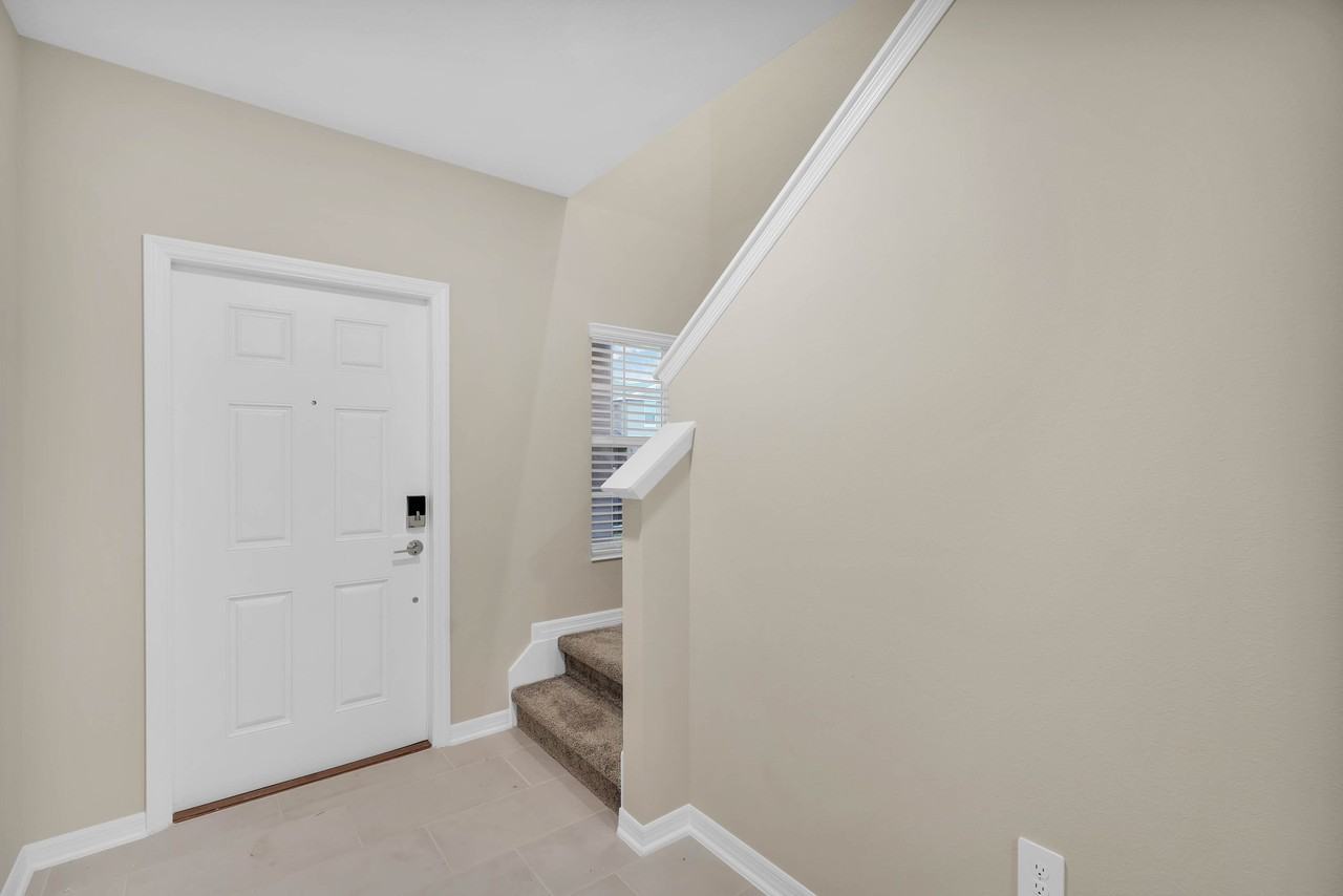 2840 Muller Oak Loop #1 - Photo 4 of 30