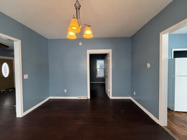 420 S Olive St #1 - Photo 4 of 24