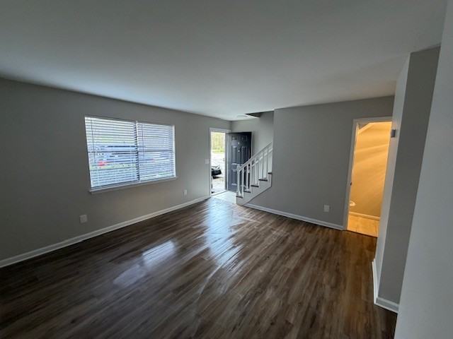 252 Luden Dr #252A - Photo 4 of 18