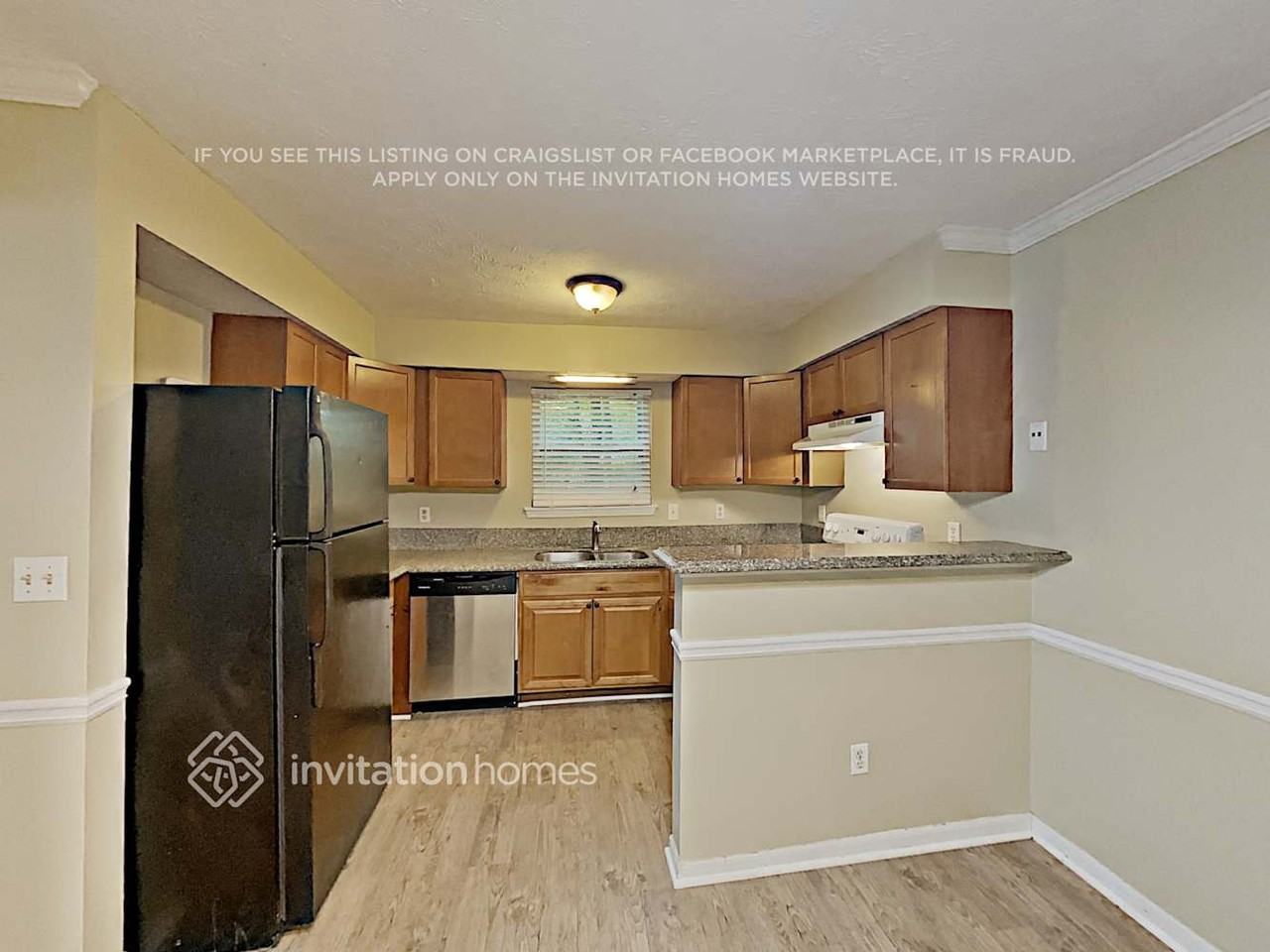 205 Kings Ct - Photo 5 of 13