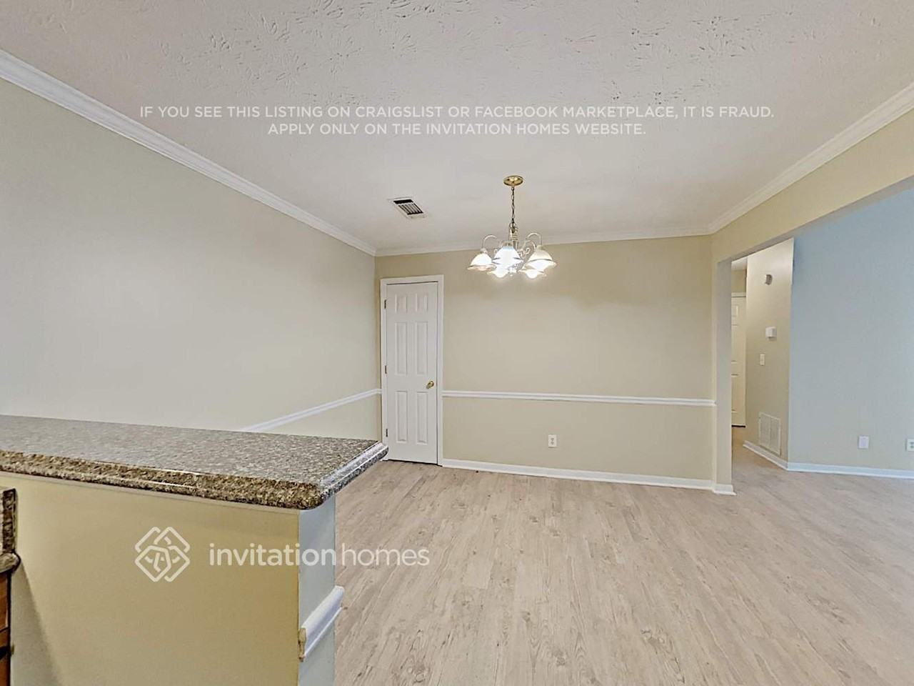 205 Kings Ct - Photo 7 of 13