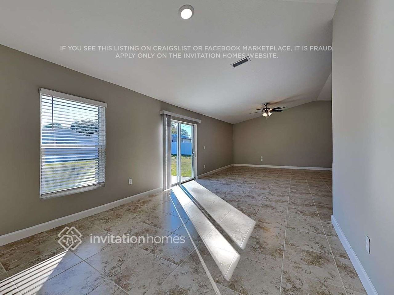 1717 Lambton St Nw - Photo 6 of 24