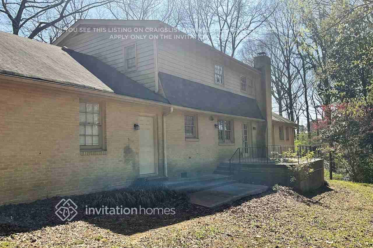 4226 Executive Dr - Photo 6 of 8