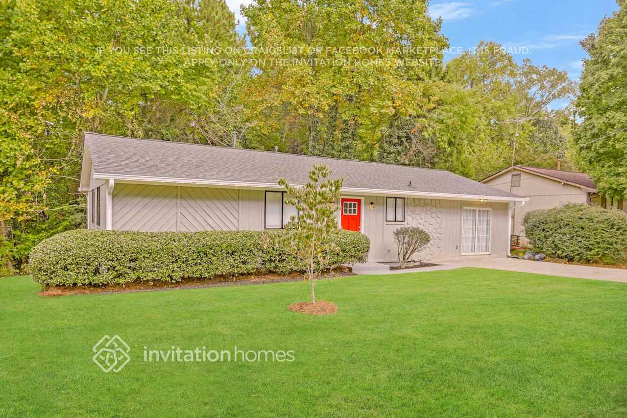 6423 Van Eyck Way - Photo 2 of 25