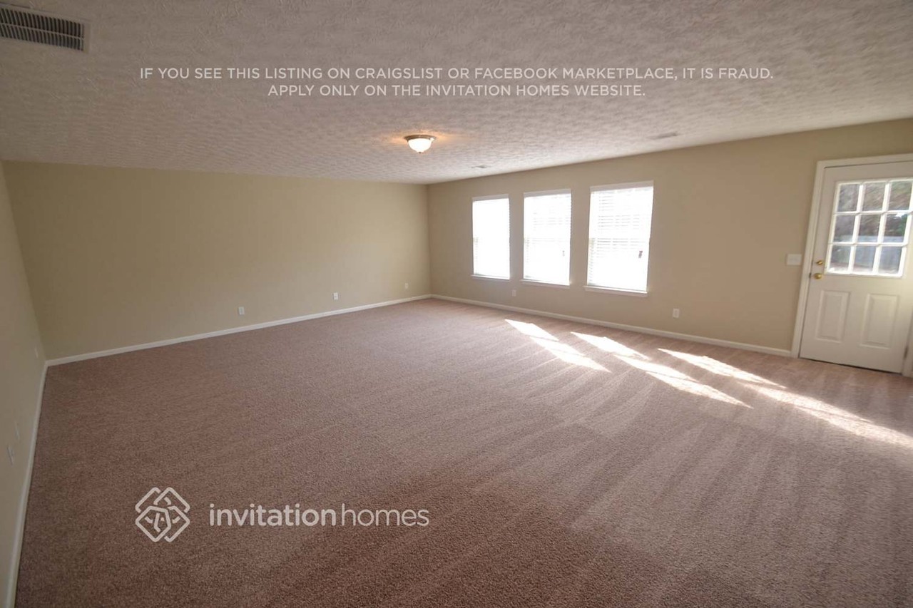 1198 Winding Down Way - Photo 2 of 14