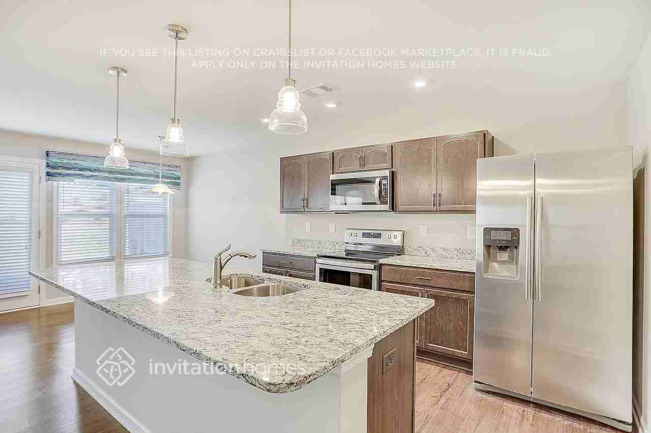 351 Moonlit Trl - Photo 7 of 23