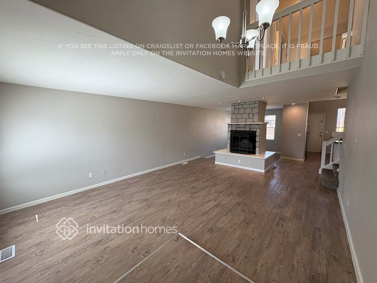 3823 Dyanna Dr - Photo 6 of 24