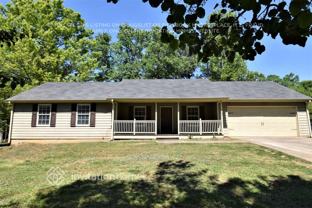 1870 Chadwick Dr - Photo 1 of 1