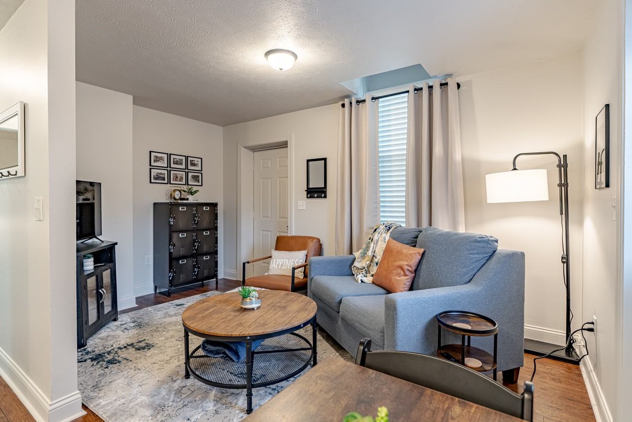 306B Main St #1 - Photo 2 of 18