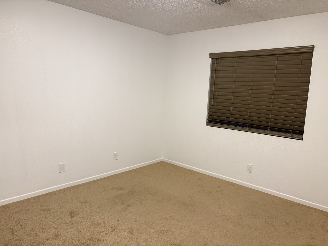 41219 47th Street West - Photo 4 of 9