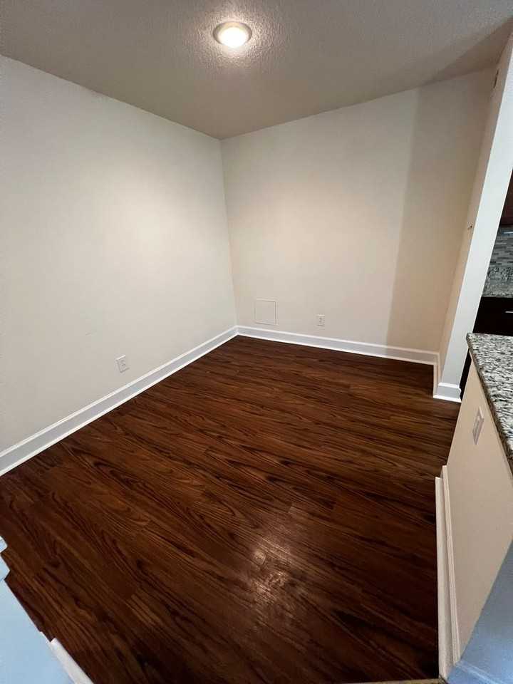 Apartments at Sunset - Photo 4 of 9