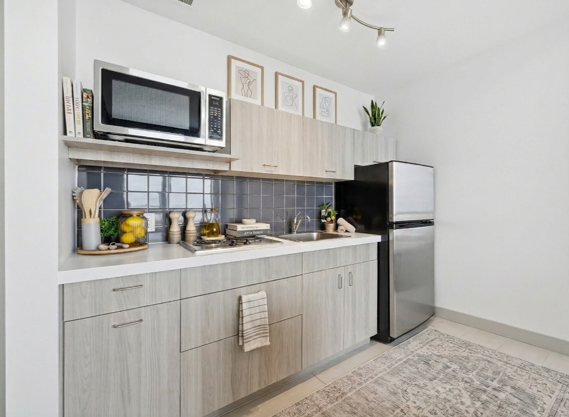 The William Thomas - Photo 3 of 25