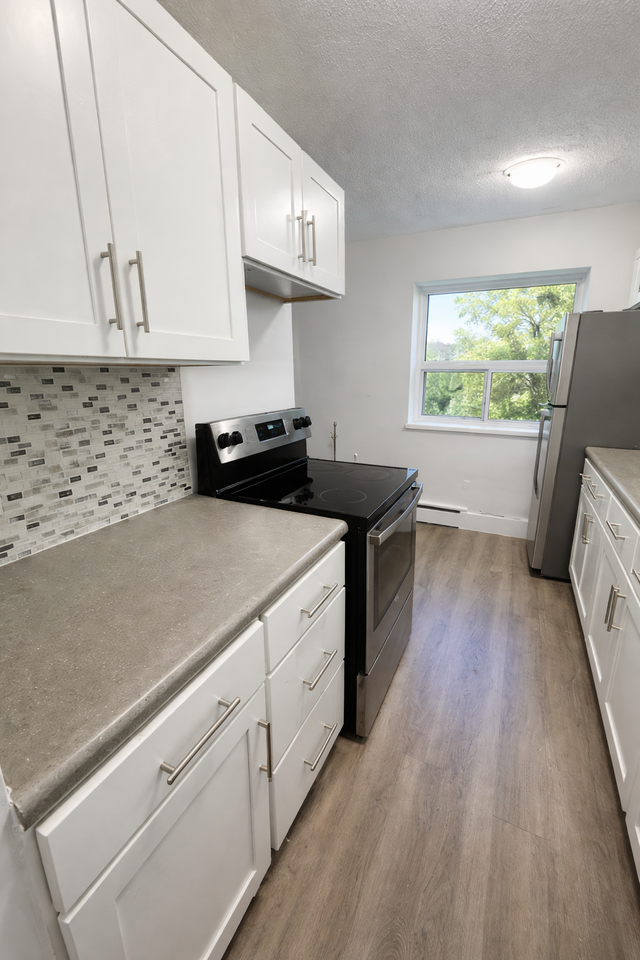 92 Robinson Street - Photo 4 of 28