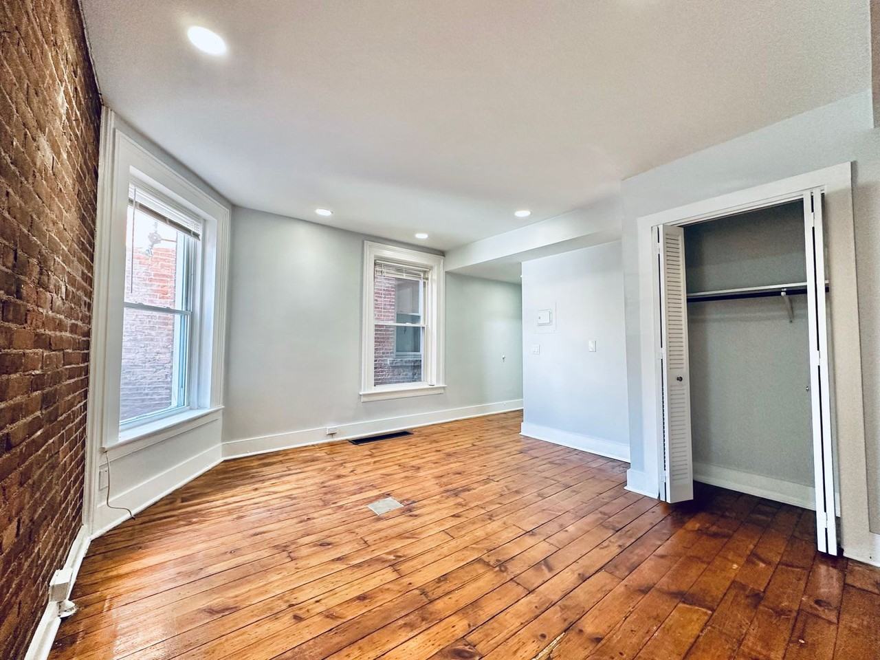 166-168 Park Street - Photo 3 of 12