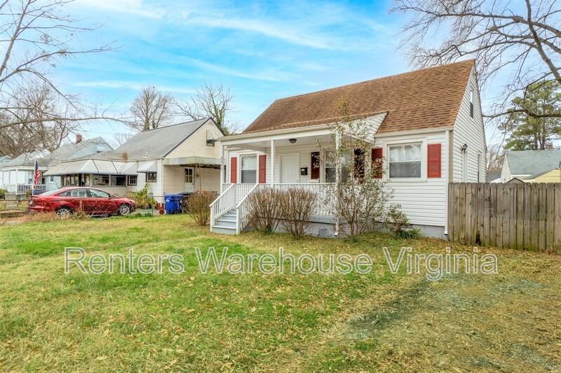 3502 Commonwealth Ave - Photo 3 of 25