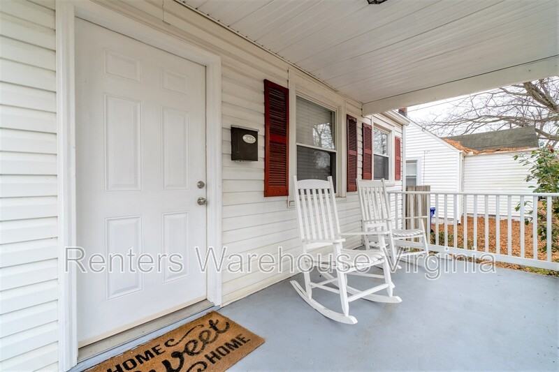 3502 Commonwealth Ave - Photo 4 of 25