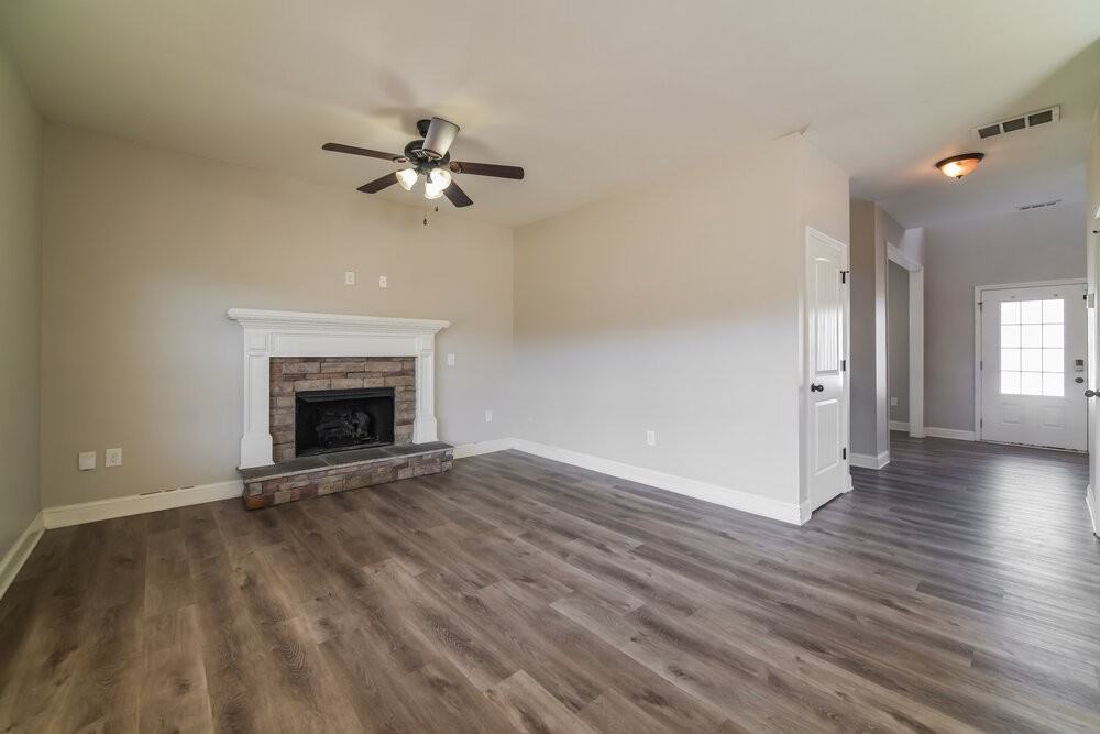 235 Summergate Ln - Photo 5 of 16