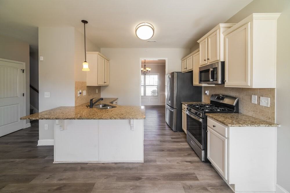 235 Summergate Ln - Photo 7 of 16