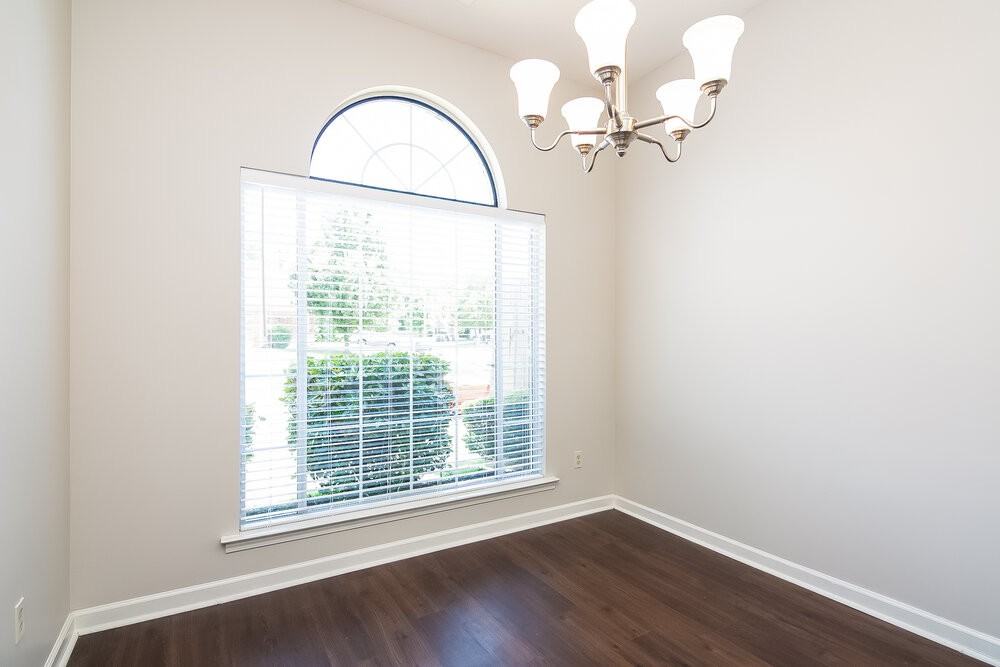 5636 Sycamore Woods Dr - Photo 3 of 15