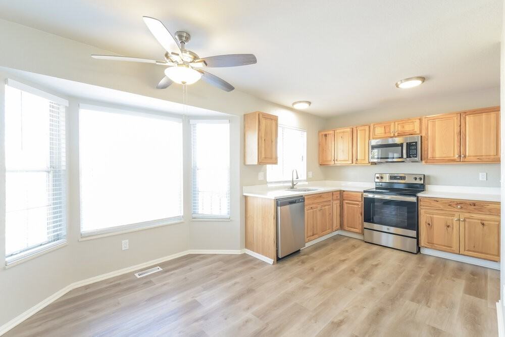 21287 E Powers Pl - Photo 7 of 17