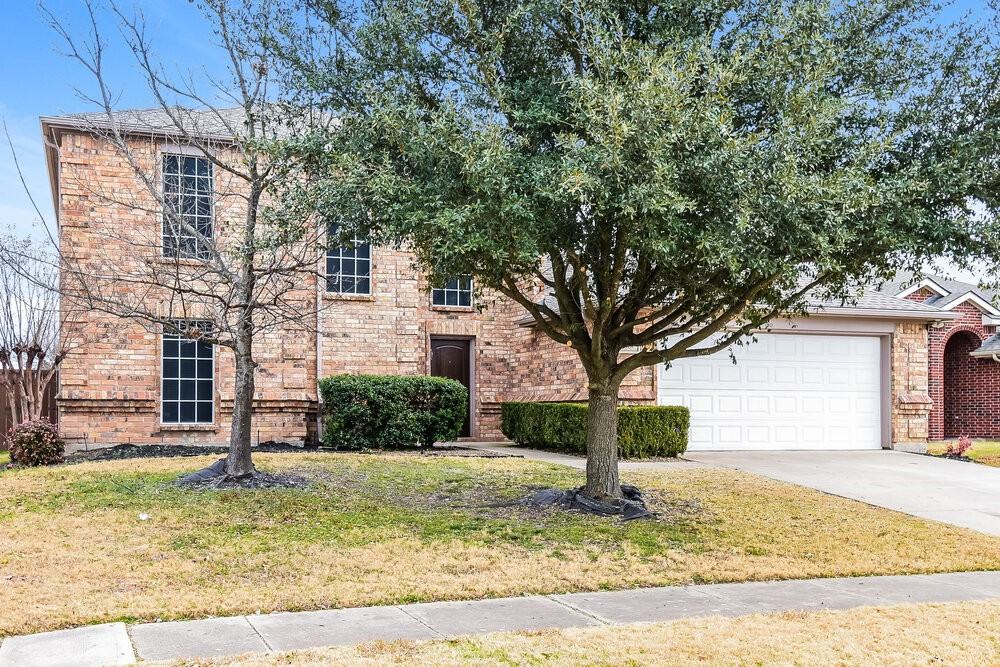 908 Matthew Ln - Photo 4 of 17