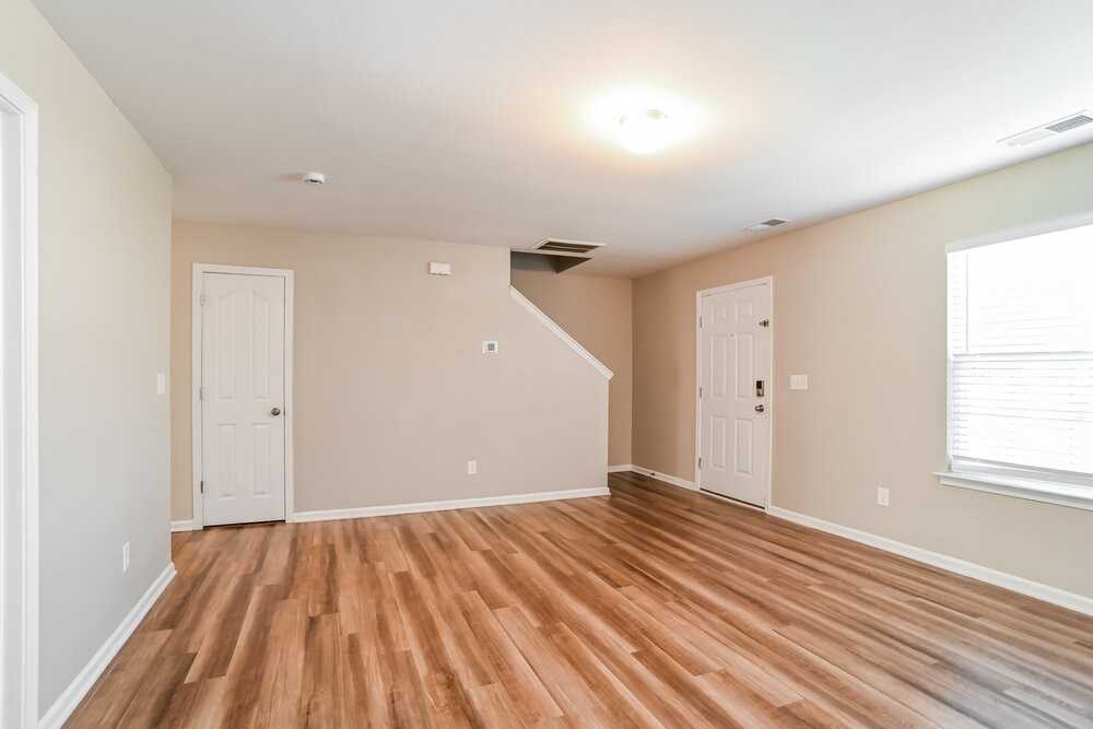 311 Hunslet Cir - Photo 6 of 20