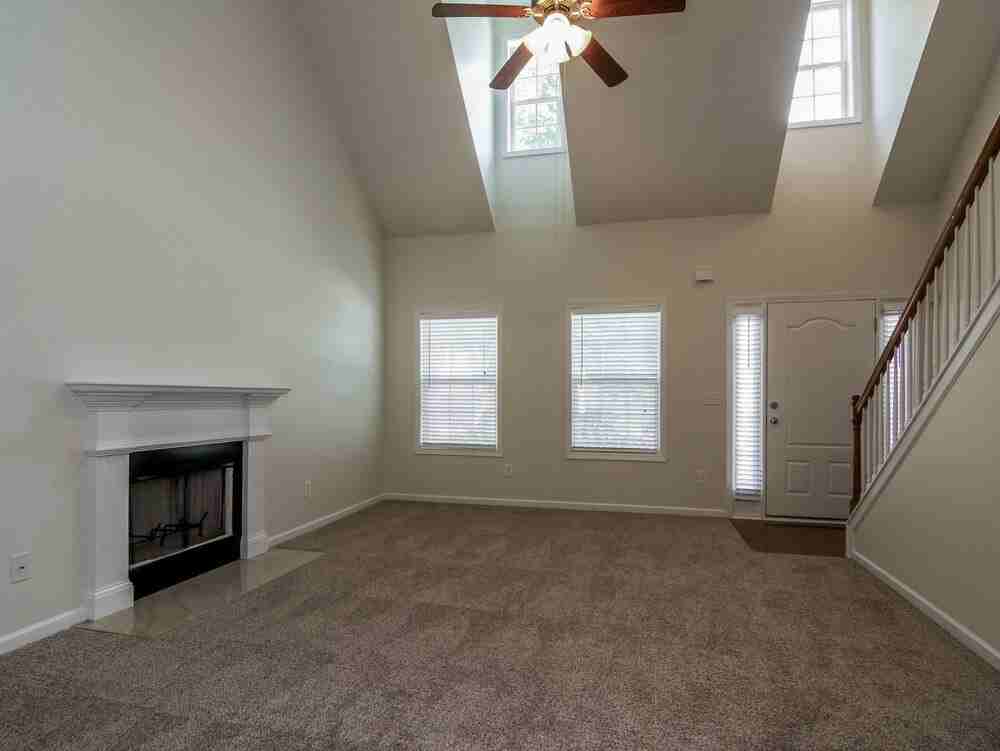 6862 Grand Hickory Dr - Photo 2 of 21