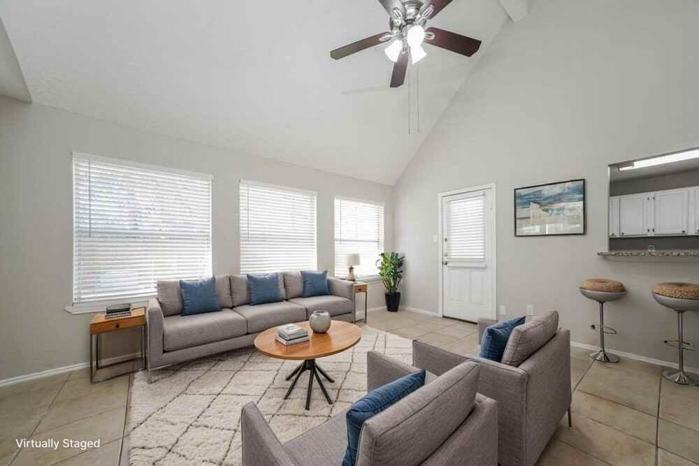 4017 Hunnington Dr #A1 - Photo 4 of 20