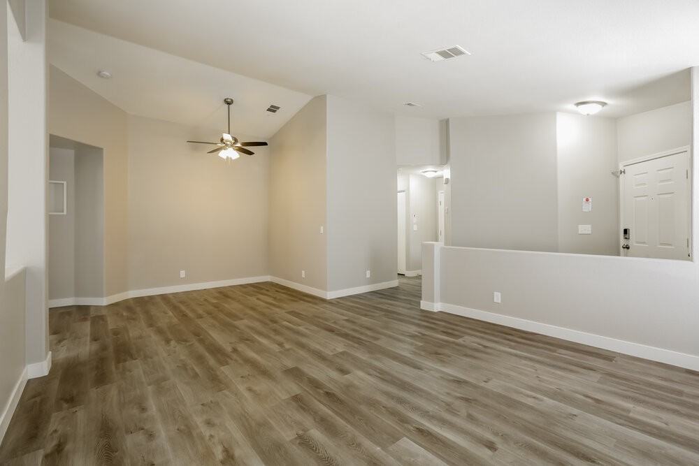 921 Adobe Flat Dr - Photo 3 of 19