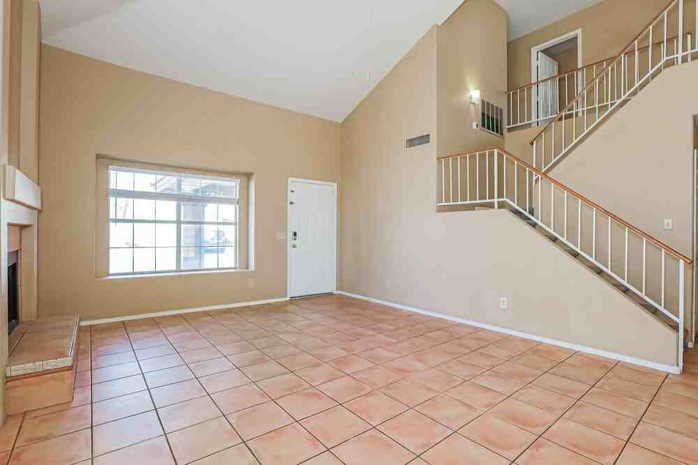 2560 N Lindsay Rd #67 - Photo 5 of 17