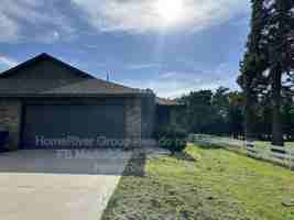 featured image of 949 N Midwest Blvd