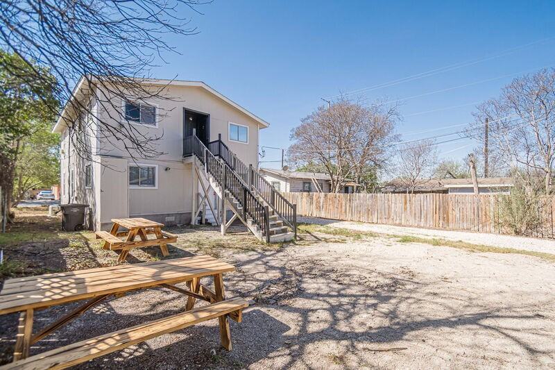 2323 Arbor Pl - Photo 5 of 25