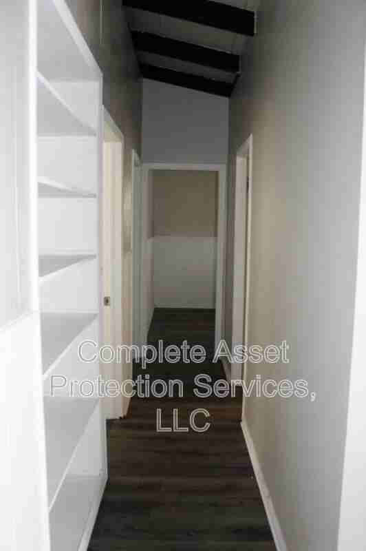 107 Eastwood Ave - Photo 7 of 16