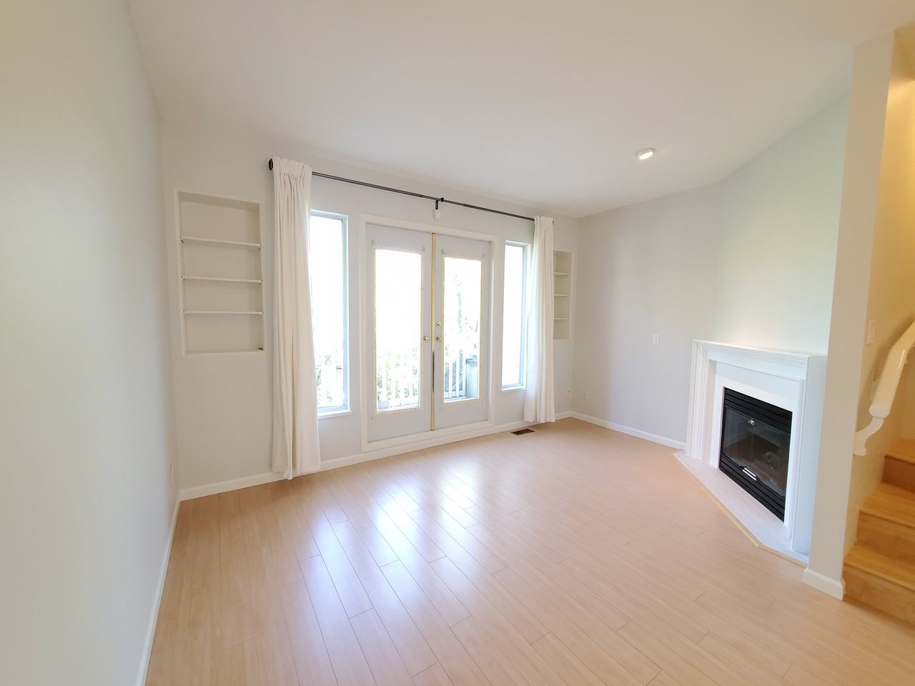 4933 Fisher Drive - Photo 3 of 23