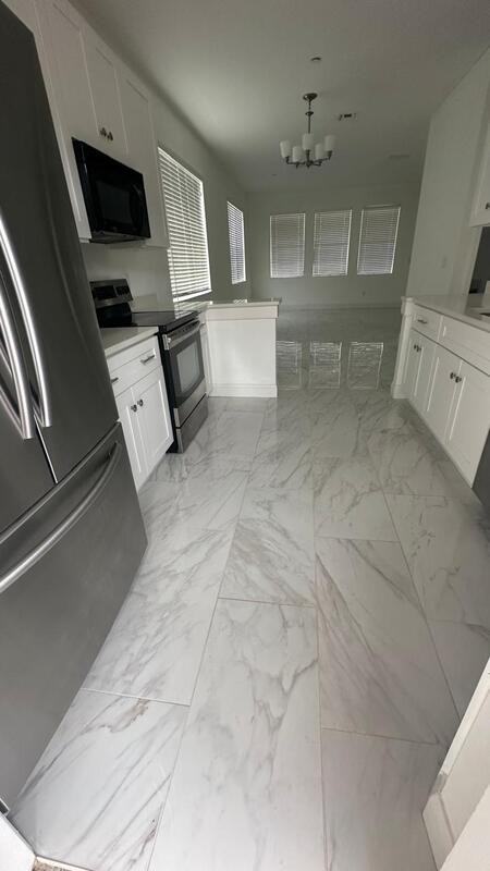 9189 Camden Gardens St - Photo 3 of 27