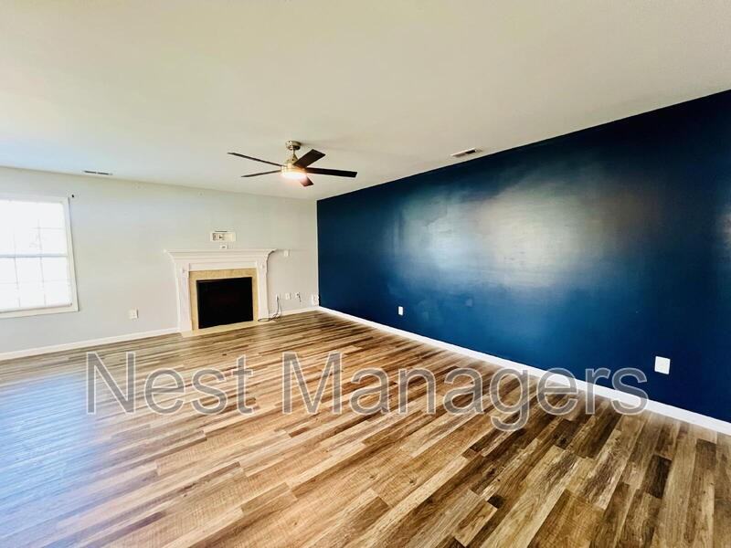 641 Hogart St - Photo 3 of 19