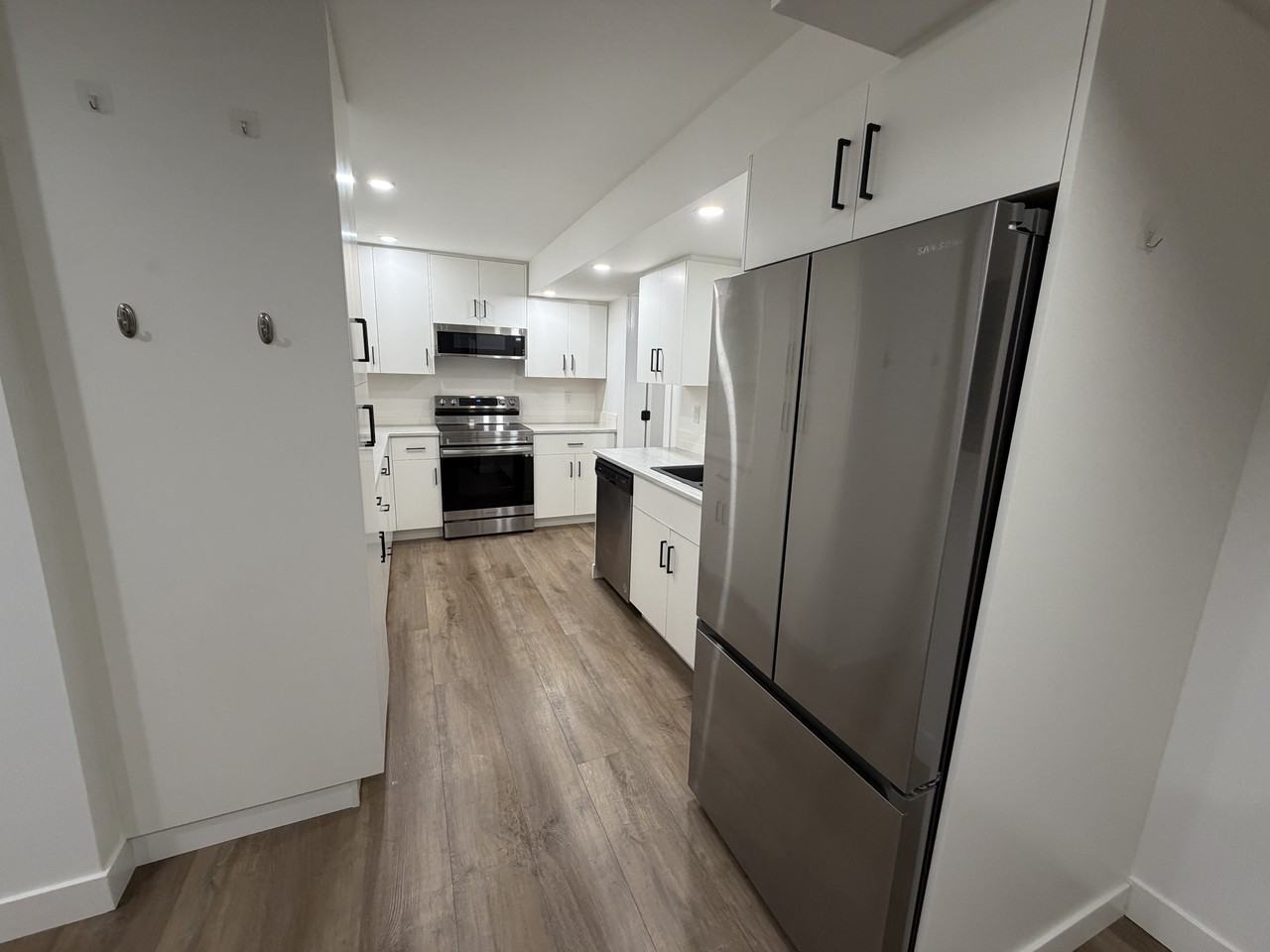 21228 43A Avenue - Photo 2 of 20