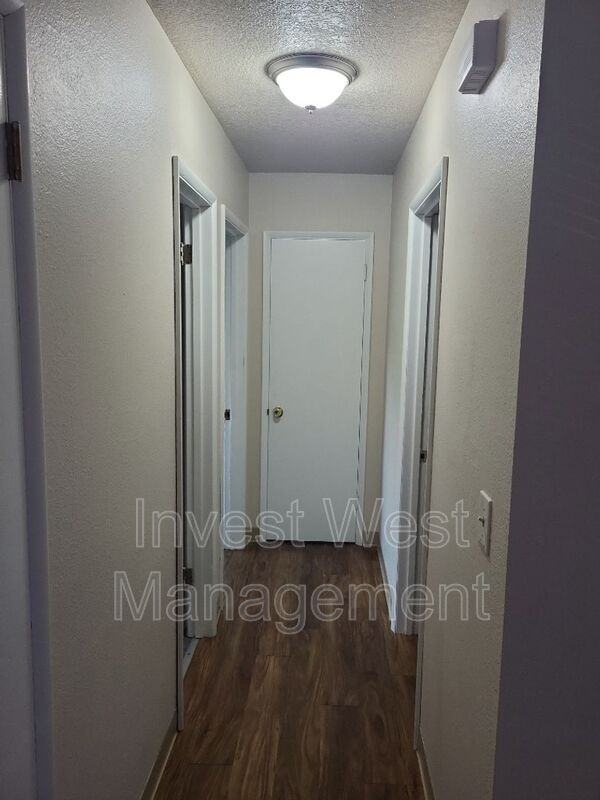 6409 Kansas St #F - Photo 4 of 9