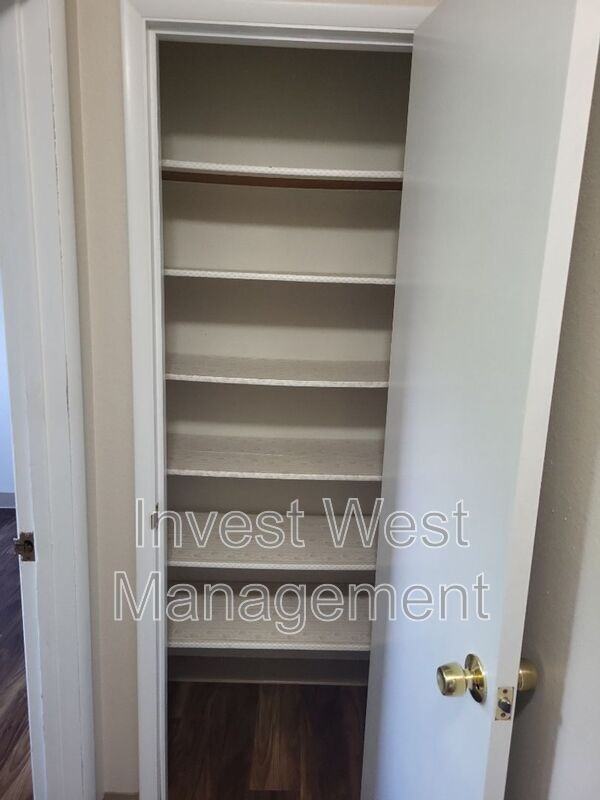 6409 Kansas St #F - Photo 5 of 9