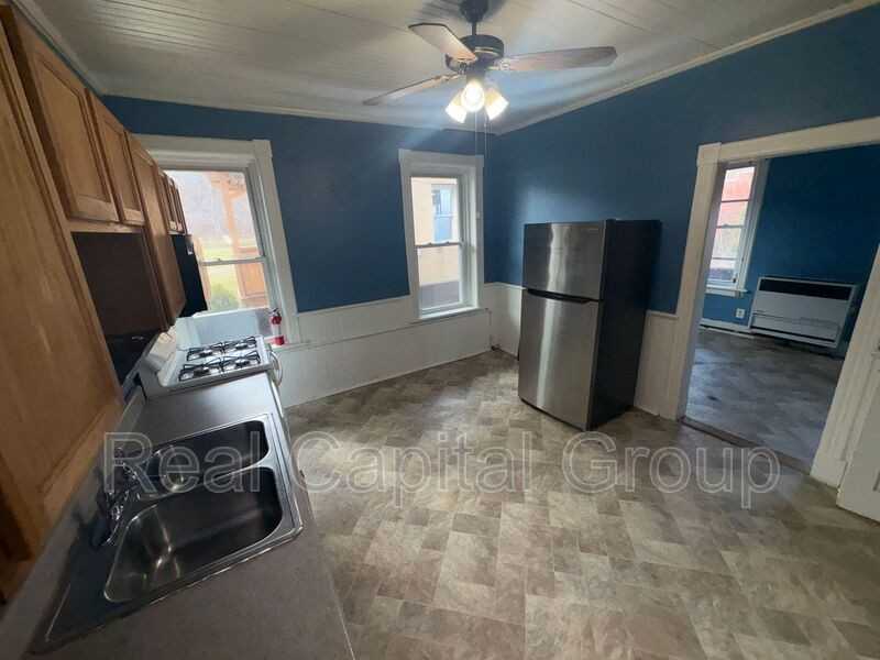 22 Church St #2 - Photo 3 of 10