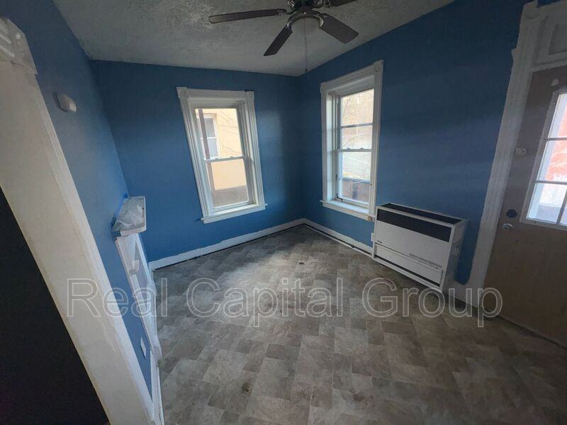 22 Church St #2 - Photo 7 of 10