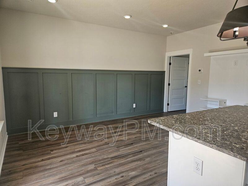 620 Treehouse Ln - Photo 5 of 25