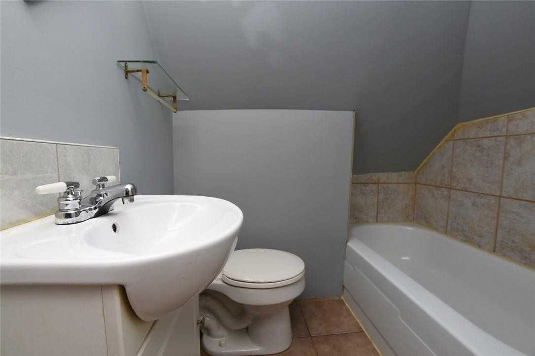 Fairleigh Ave N & King St E - Photo 7 of 8