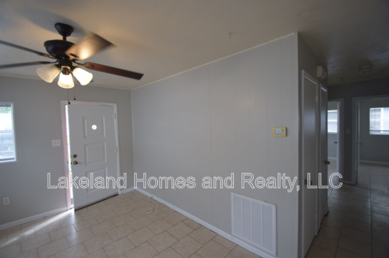 1213 W Patterson St - Photo 7 of 21