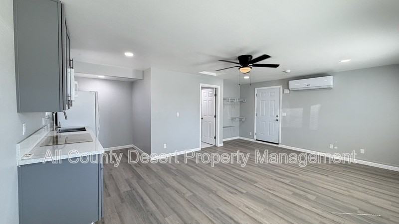 81294 Poppy St #B - Photo 2 of 9