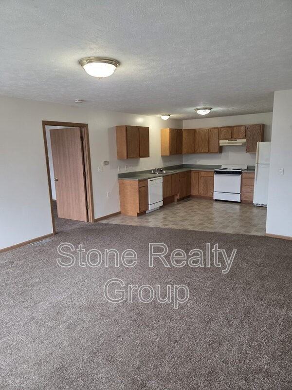 651 N 25th St - Photo 2 of 7