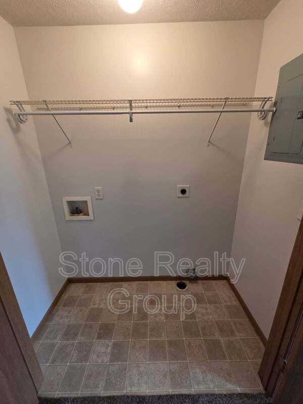 651 N 25th St - Photo 6 of 7